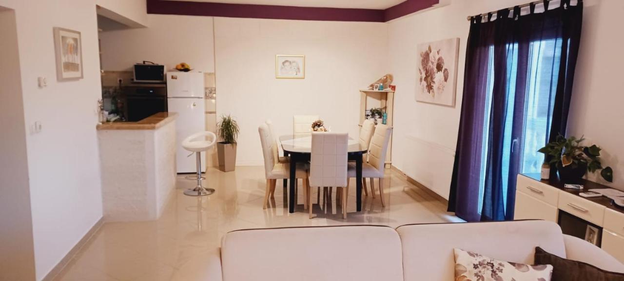 Villa Roza 2 مارينا المظهر الخارجي الصورة